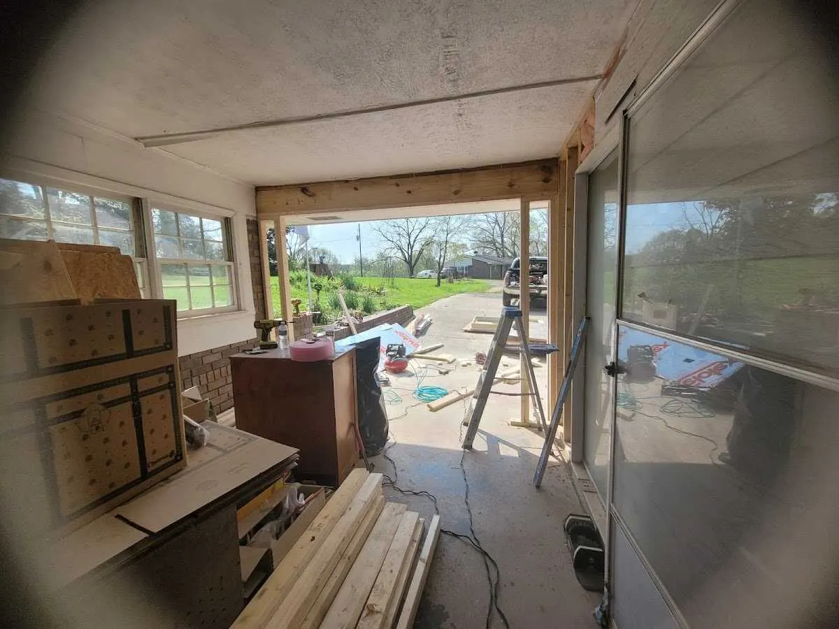 Air movers and dehumidifier for Drying & Dehumidification in Topeka