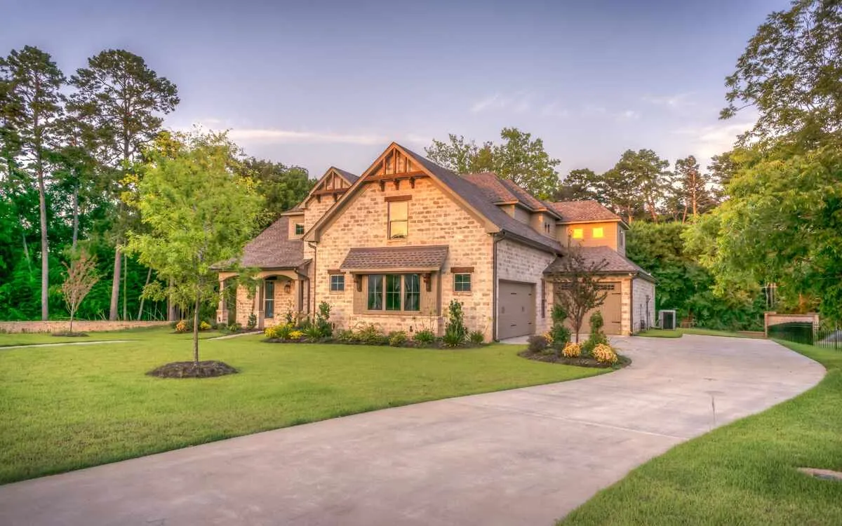 Burst Pipe Cleanup in Topeka, KS